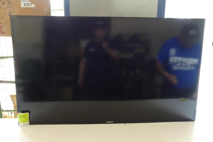 Samsung - Color Display Unit Modell: ME55C